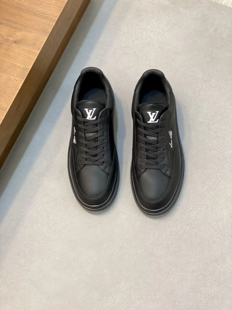 Durable Louis Vuitton Low Shoes 32803