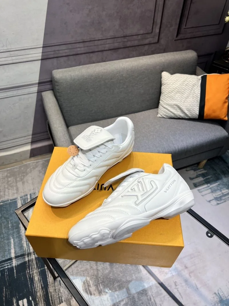 Sustainable Louis Vuitton Low Shoes 32824