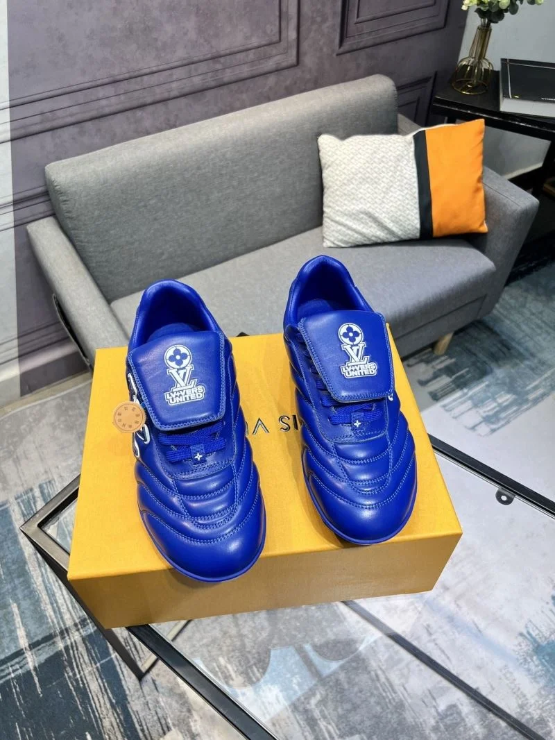 Trendy Louis Vuitton Low Shoes 32823