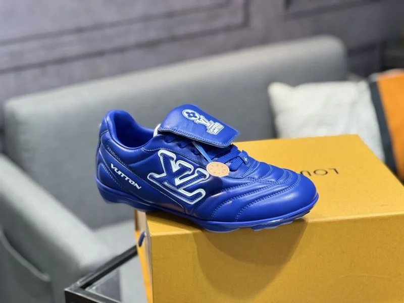 Trendy Louis Vuitton Low Shoes 32823