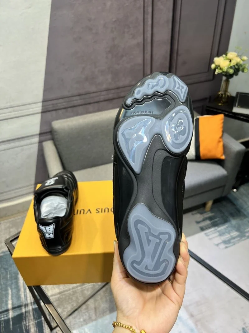 SportInspired Louis Vuitton Low Shoes 32799