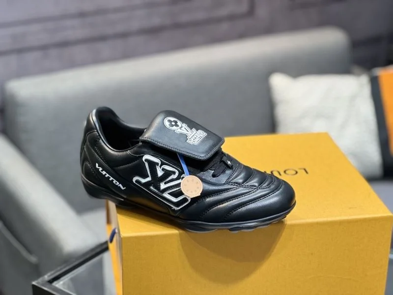 SportInspired Louis Vuitton Low Shoes 32799