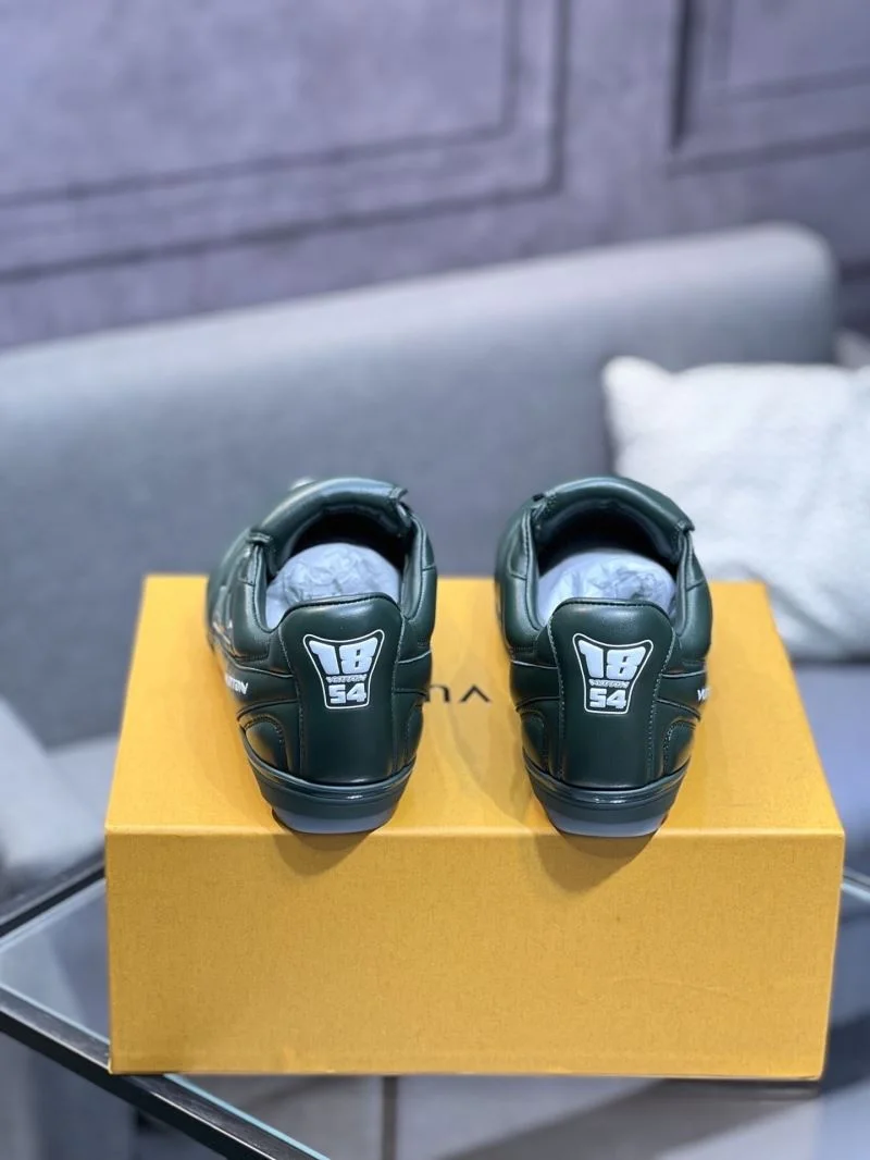 Premium Louis Vuitton Low Shoes 32825