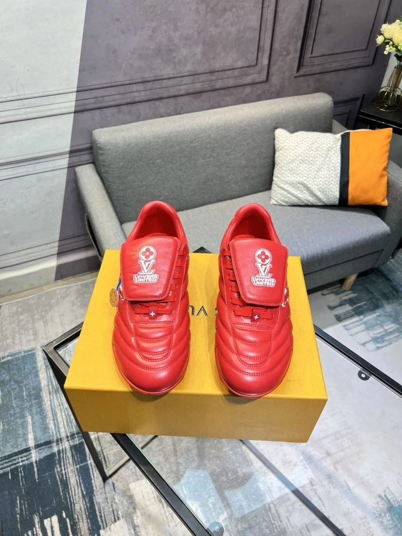 Comfortable Louis Vuitton Low Shoes 32800