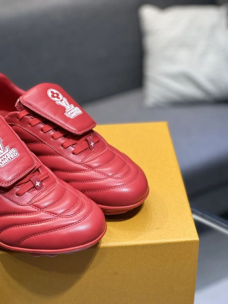 Comfortable Louis Vuitton Low Shoes 32800