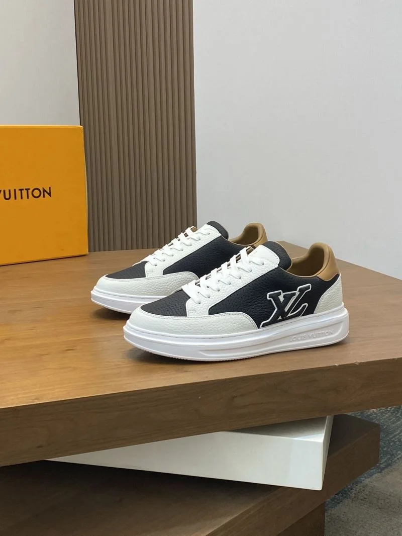 Unisex Louis Vuitton Low Shoes 32794