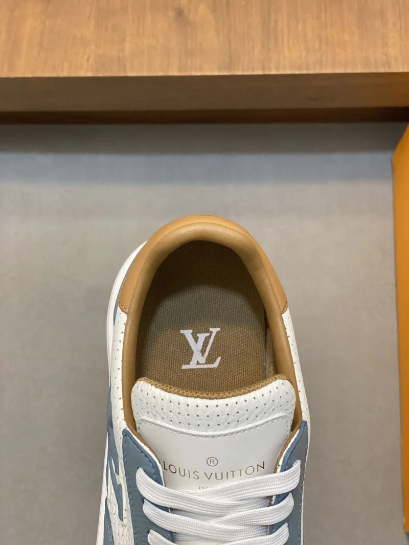 Louis Vuitton Low Shoes Resilient 32798