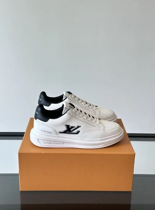 Louis Vuitton Low Shoes Seasonal 32788