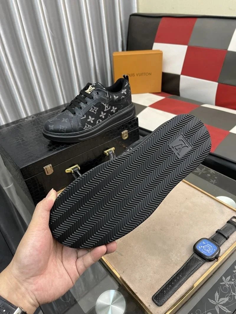EasyMatch Louis Vuitton Low Shoes 32758
