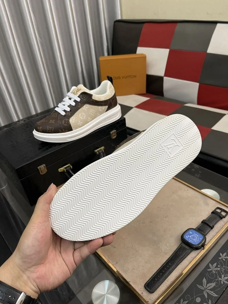 Louis Vuitton Low Shoes SmoothTexture 32774
