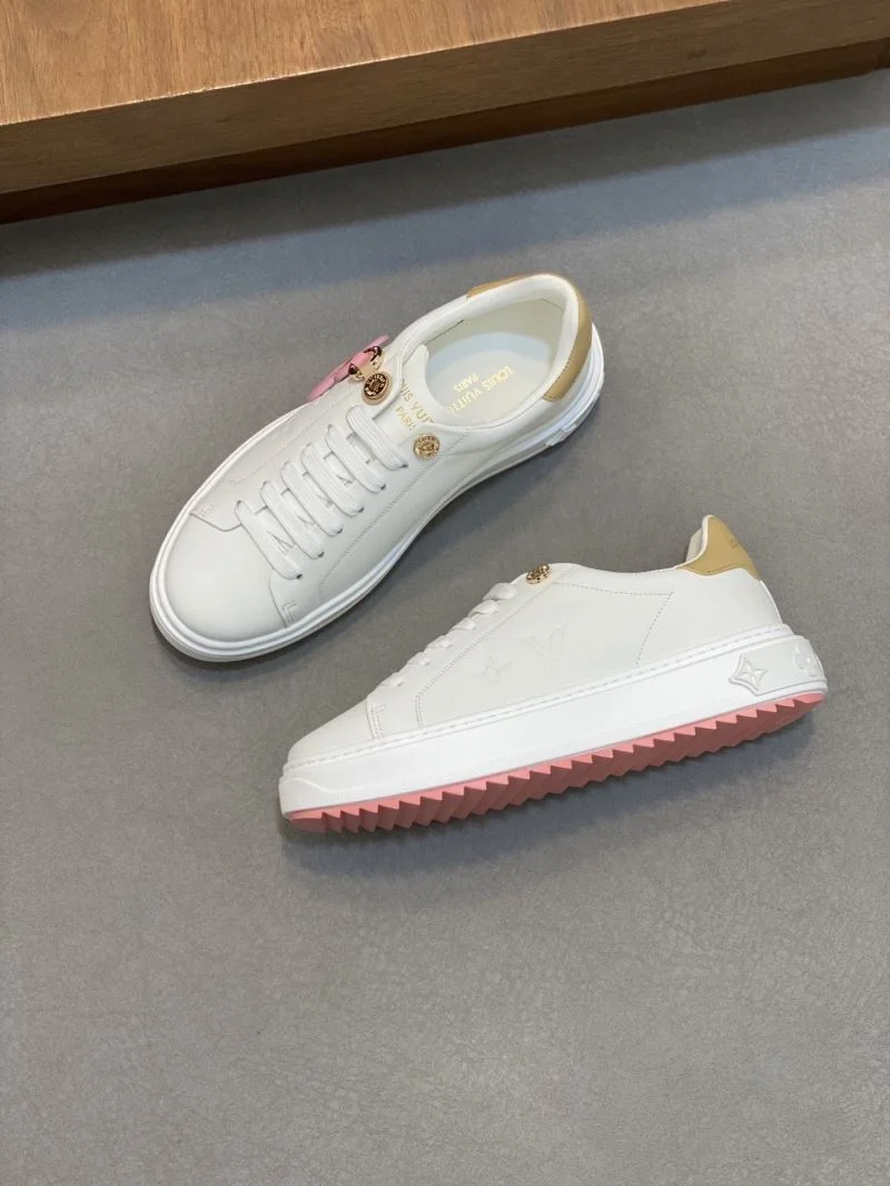 Louis Vuitton Low Shoes Resilient 32782