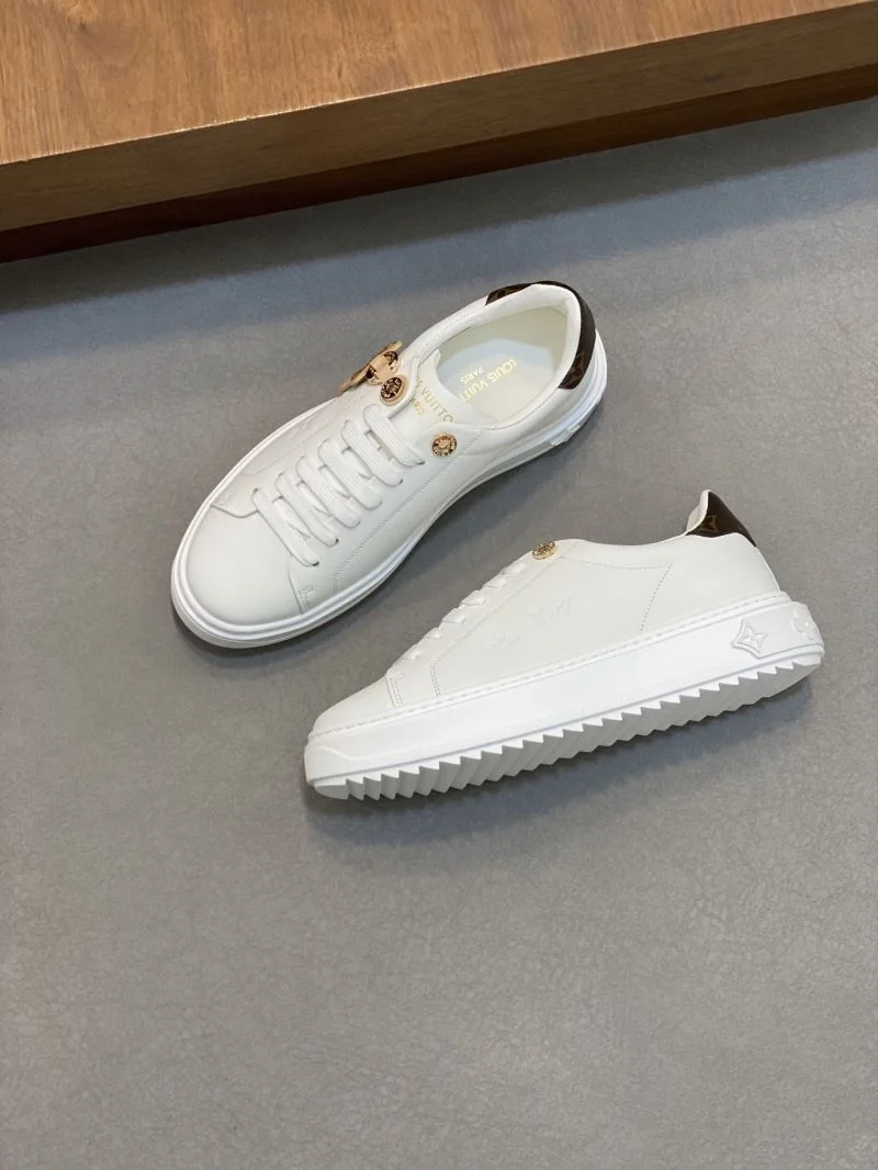 SmoothTexture Louis Vuitton Low Shoes 32779