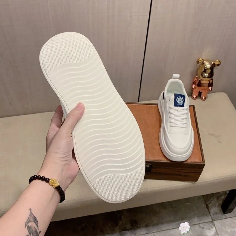 Original Louis Vuitton Low Shoes 32781