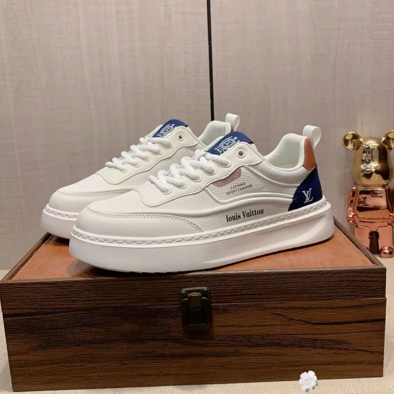 Original Louis Vuitton Low Shoes 32781