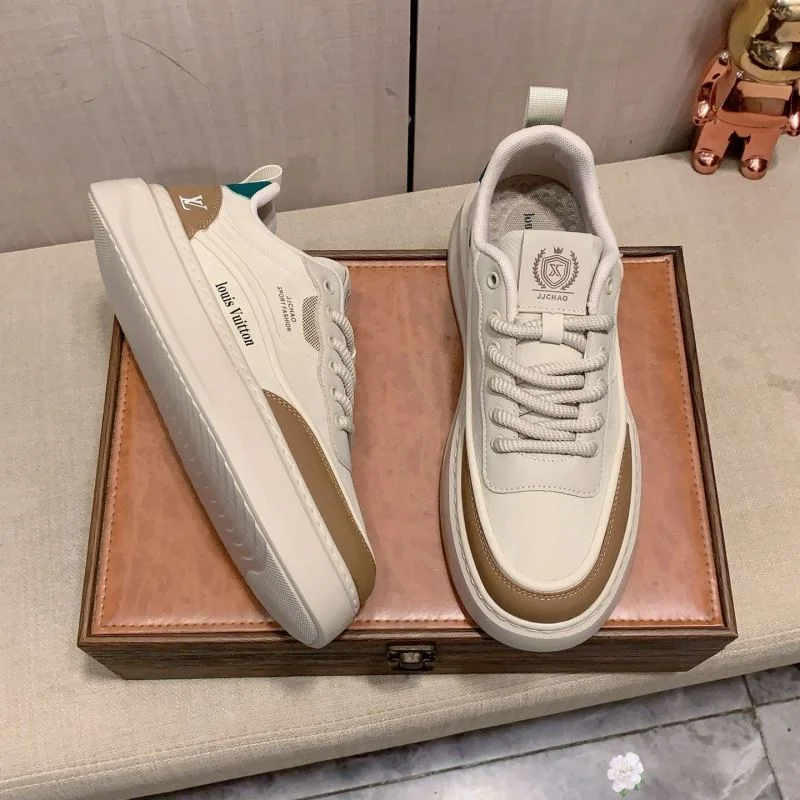 FlexibleFit Louis Vuitton Low Shoes 32757