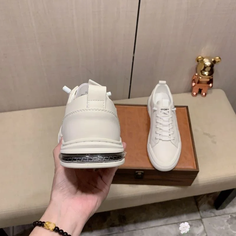 Louis Vuitton Low Shoes GoAnywhere 32783