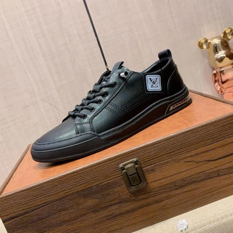 Louis Vuitton Low Shoes Youthful 32763