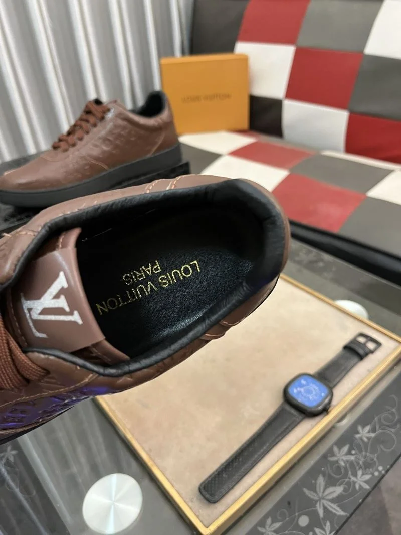 Louis Vuitton Low Shoes MoistureWicking 32777