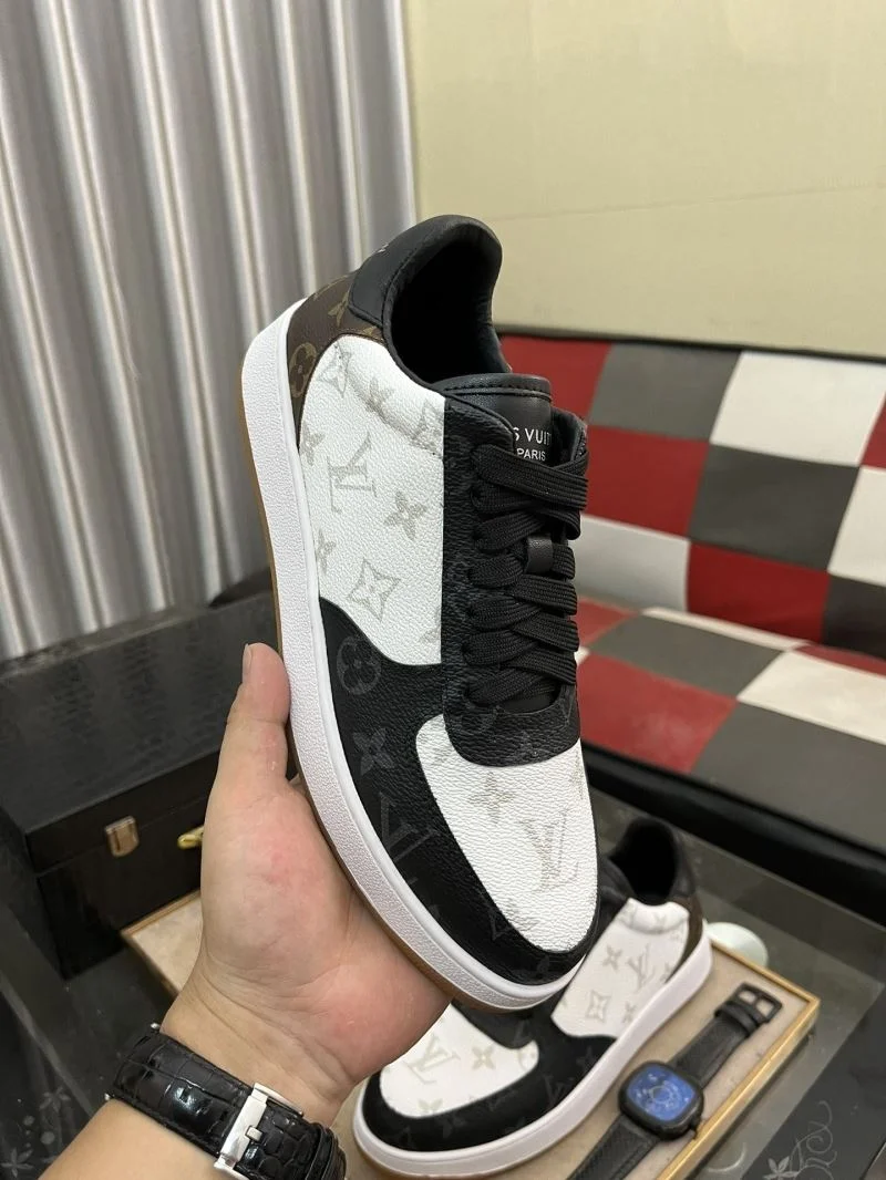 Louis Vuitton Low Shoes Comfortable 32773