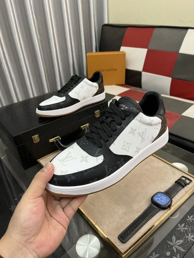 Louis Vuitton Low Shoes Comfortable 32773