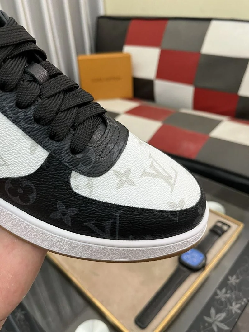 Louis Vuitton Low Shoes Comfortable 32773