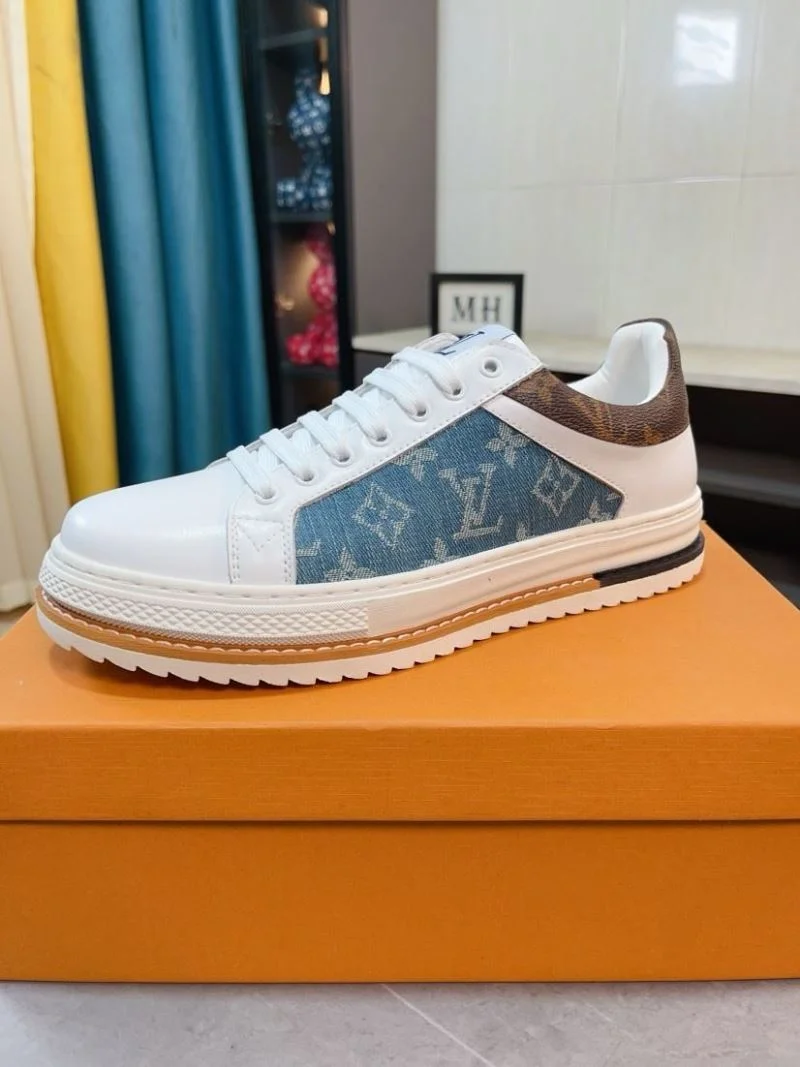 Elegant Louis Vuitton Low Shoes 32771