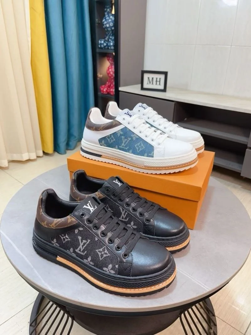 Louis Vuitton Low Shoes ZipUp 32751