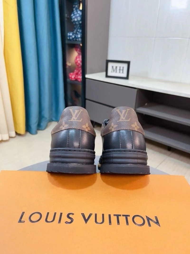 Louis Vuitton Low Shoes ZipUp 32751