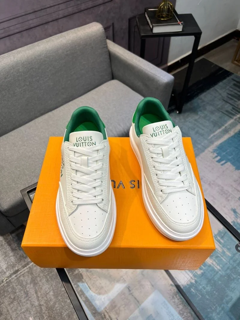 Louis Vuitton Low Shoes Sporty 32780