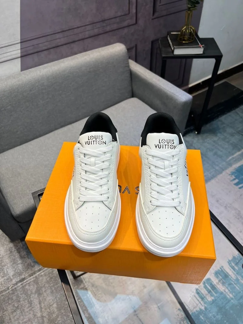 Louis Vuitton Low Shoes Attractive 32778