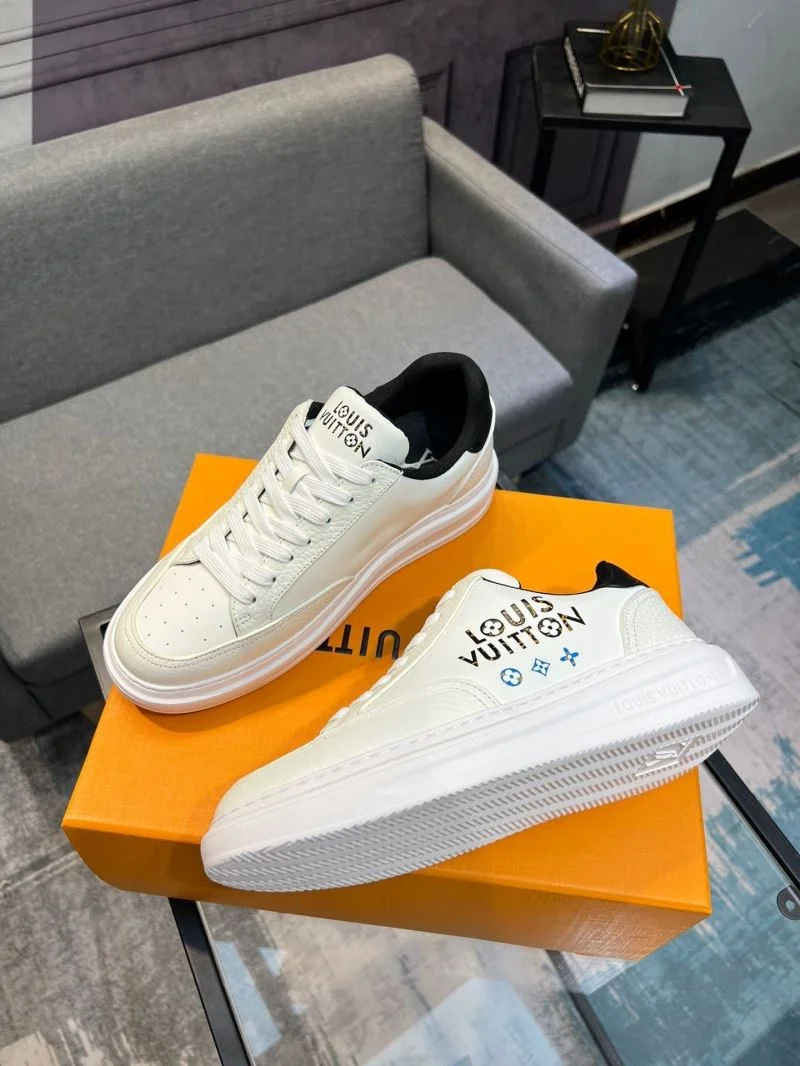 Louis Vuitton Low Shoes Attractive 32778