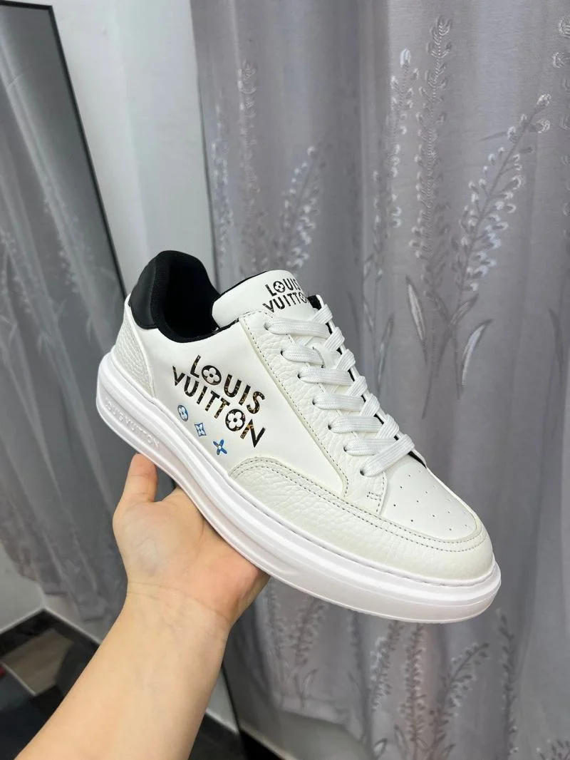 Louis Vuitton Low Shoes Attractive 32778