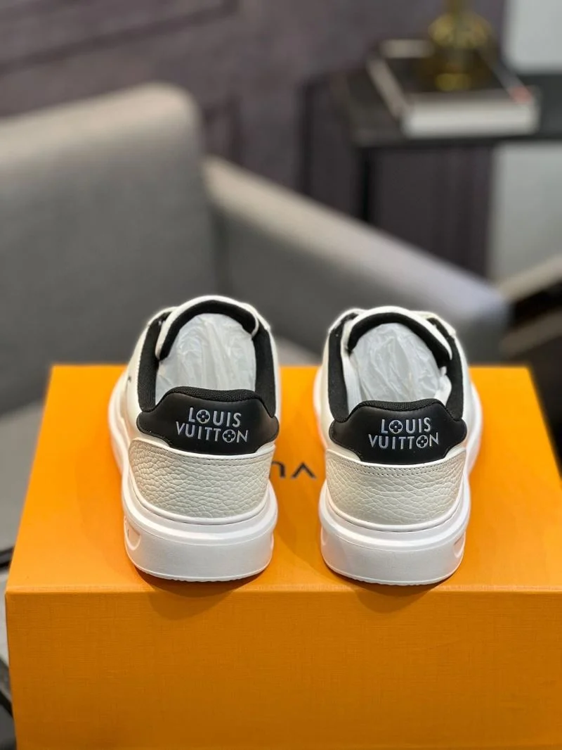 Louis Vuitton Low Shoes Attractive 32778