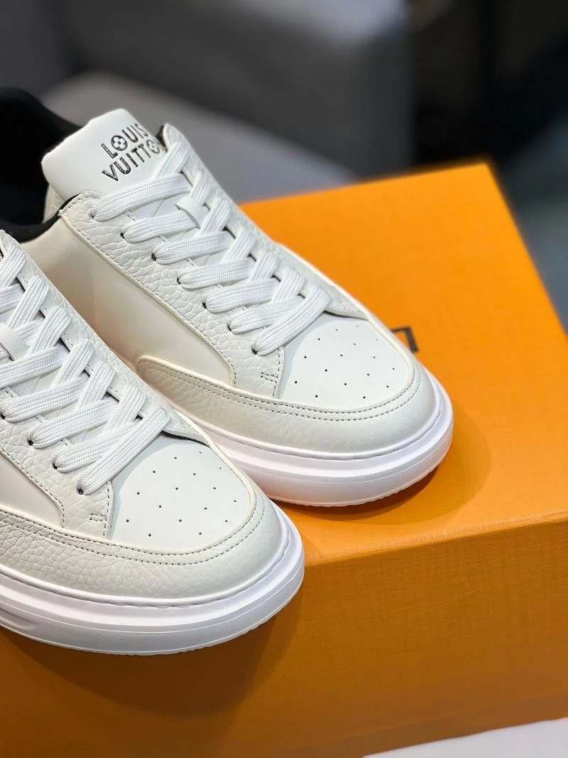 Louis Vuitton Low Shoes Attractive 32778