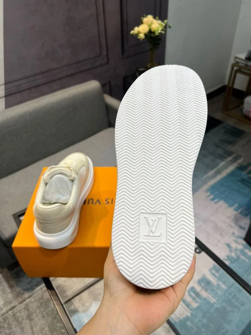 Louis Vuitton Low Shoes Upgraded 32755