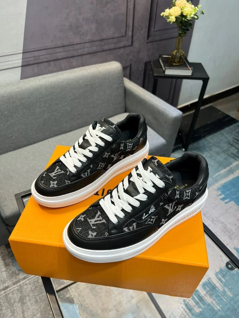 Louis Vuitton Low Shoes Lightweight 32750