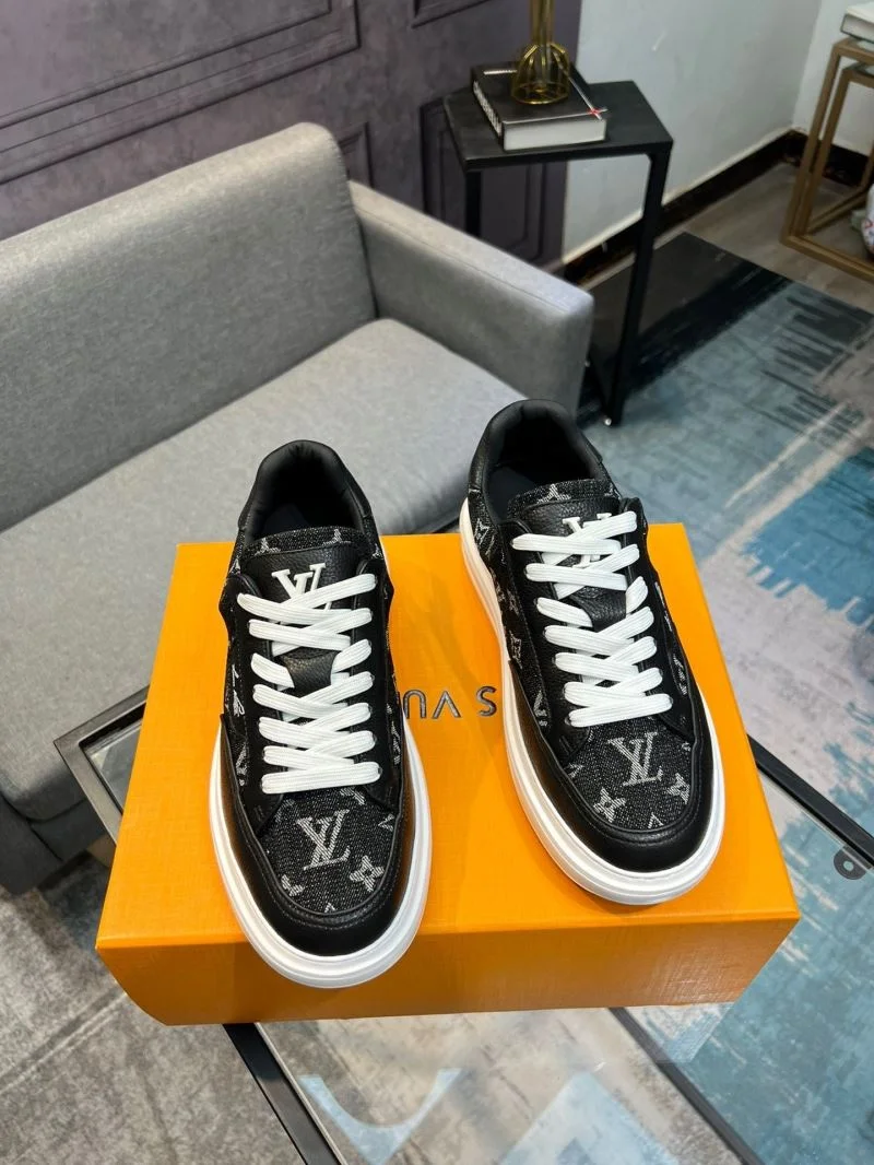 Louis Vuitton Low Shoes Lightweight 32750