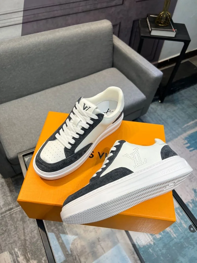 Stretchable Louis Vuitton Low Shoes 32759