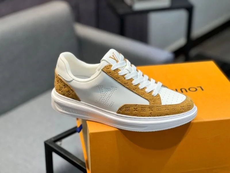 Louis Vuitton Low Shoes Trendsetting 32749