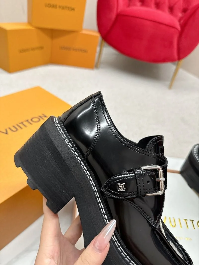FreshLook Louis Vuitton Low Shoes 33334