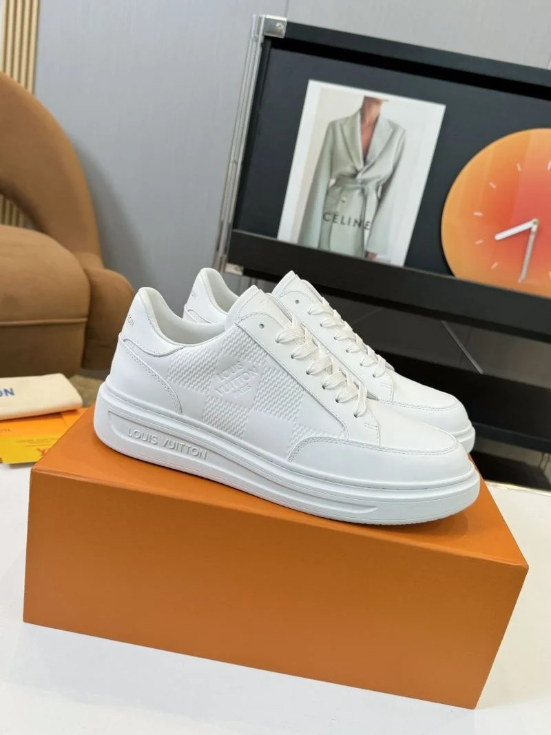 Louis Vuitton Low Shoes ModernLook 33340
