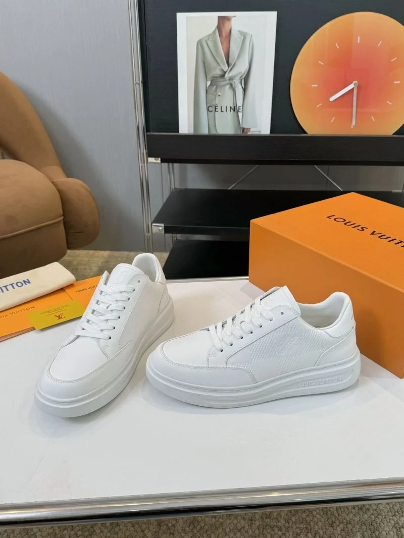 Louis Vuitton Low Shoes ModernLook 33340