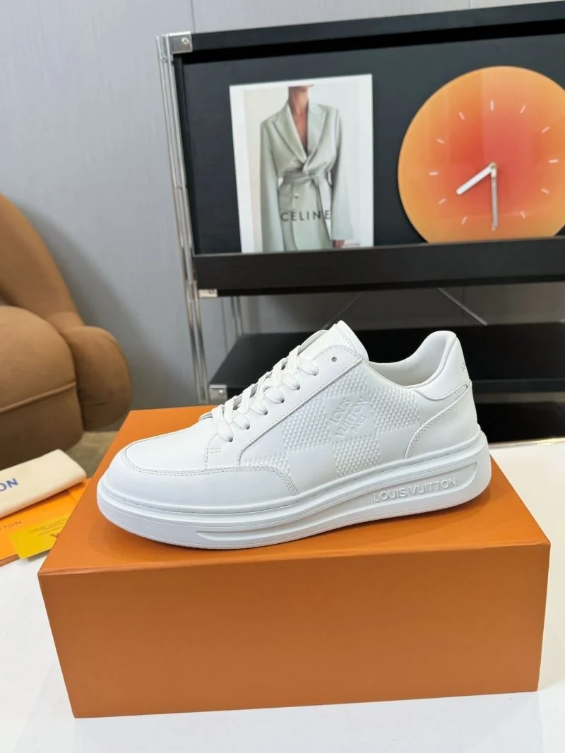 Louis Vuitton Low Shoes ModernLook 33340