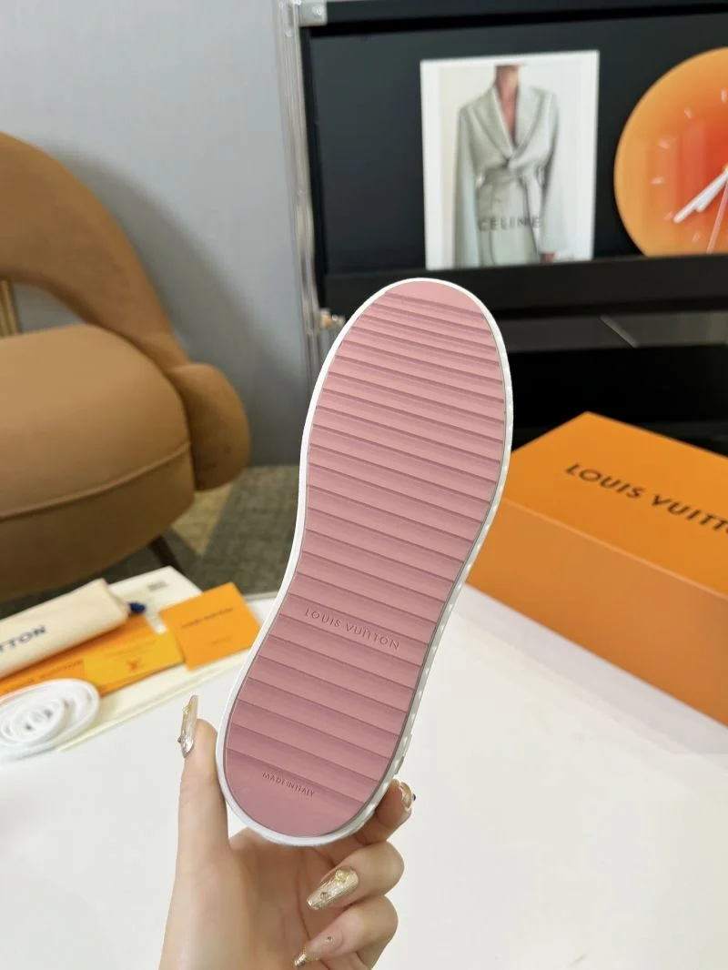 Louis Vuitton Low Shoes SportInspired 33335