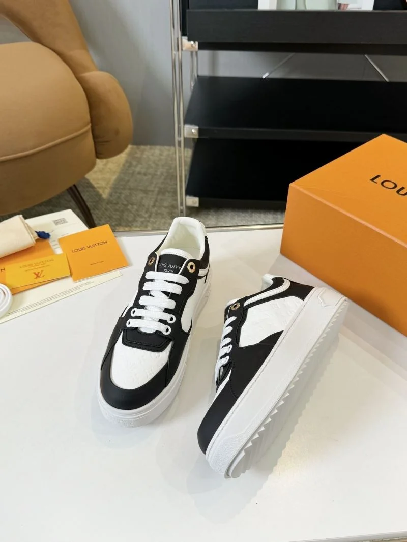 Trendy Louis Vuitton Low Shoes 33339