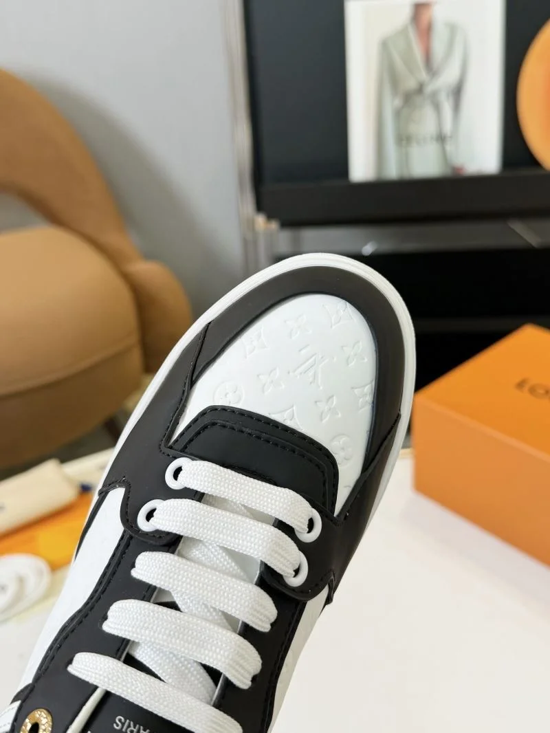 Trendy Louis Vuitton Low Shoes 33339