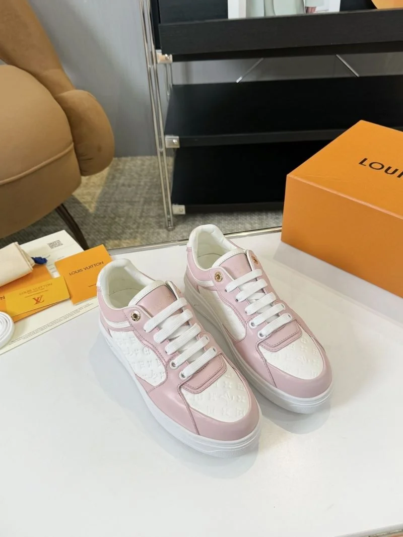 TravelReady Louis Vuitton Low Shoes 33352