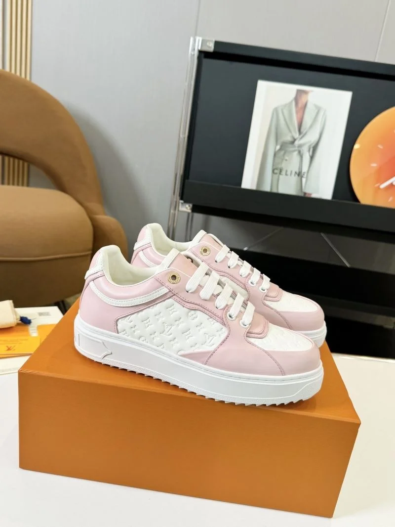 TravelReady Louis Vuitton Low Shoes 33352