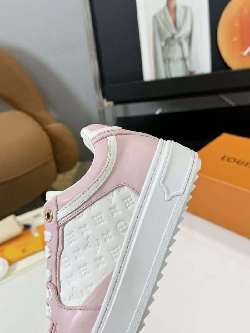 TravelReady Louis Vuitton Low Shoes 33352