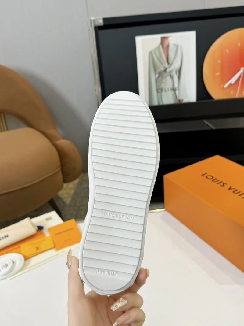FlexibleFit Louis Vuitton Low Shoes 33337